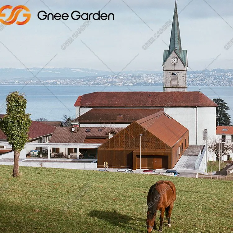 कोर्टन मुखौटा पर्दे की दीवार