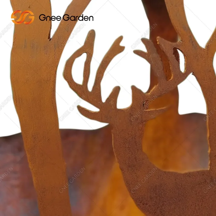 वन-थीम वाले बगीचों के लिए कॉर्टन फायर स्फीयर