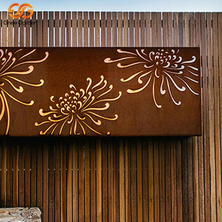 मेटल गार्डन स्क्रीन