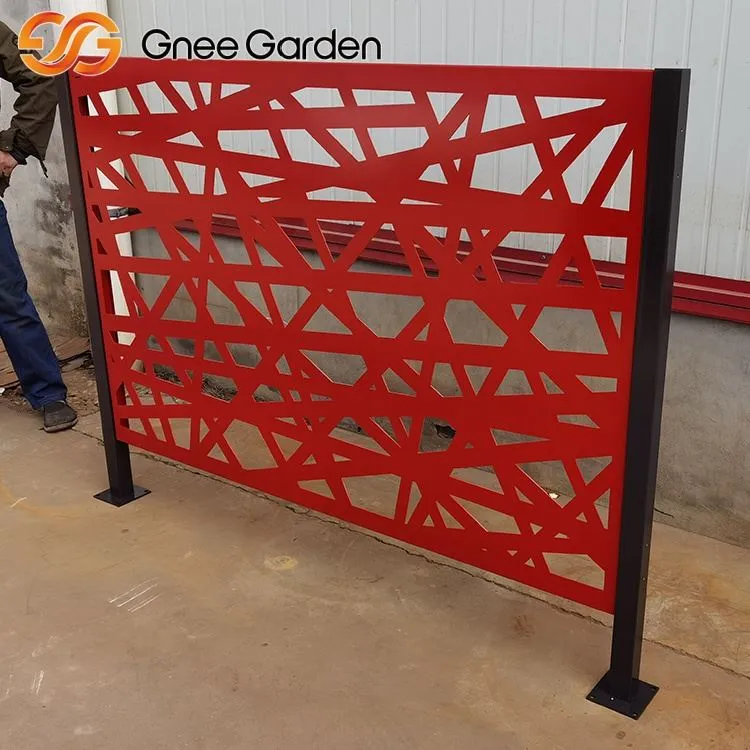 लाल जटिल लाइनवर्क कॉर्टन धातु विभाजन